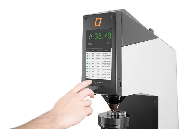 洛氏硬度计 QNESS 150 CS Eco - 操作显示和Qpix TE软件 
