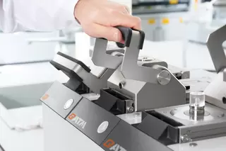 提升的滑盖式闭合 提升的滑盖式闭合